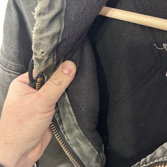 Vintage Carhartt Quilted Active Jacket “Moss Green” J130 MOS - Picture 13 of 13